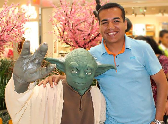 Conozca al Maestro Yoda - Plaza Norte