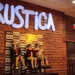 RUSTICA